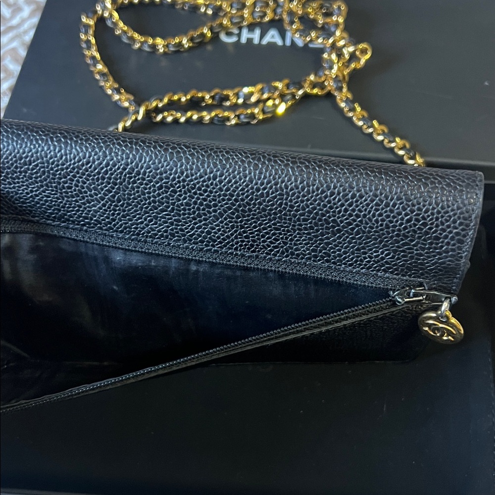 ๐ WOC caviar CC Chanel Black Leather RARE - Picture 4 of 16